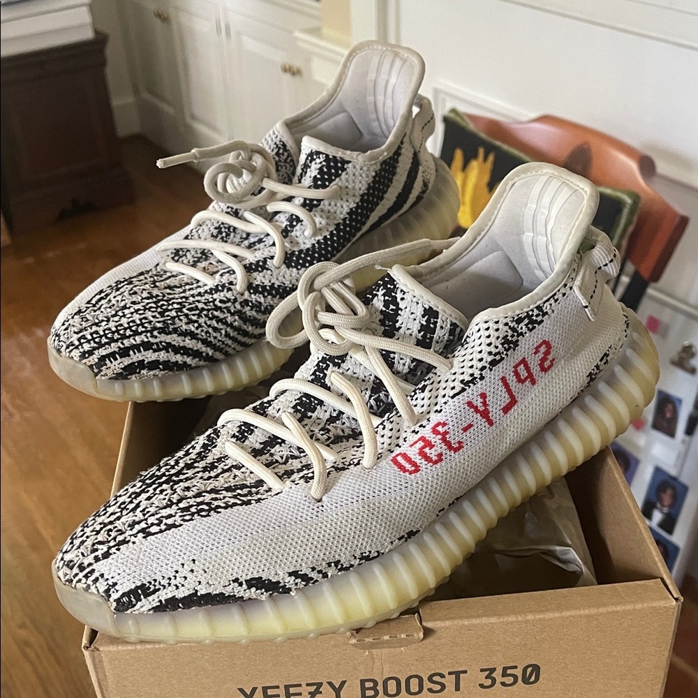 Men’s 10 Adidas Yeezy Boost 350 V2 in Black, White, and Cream